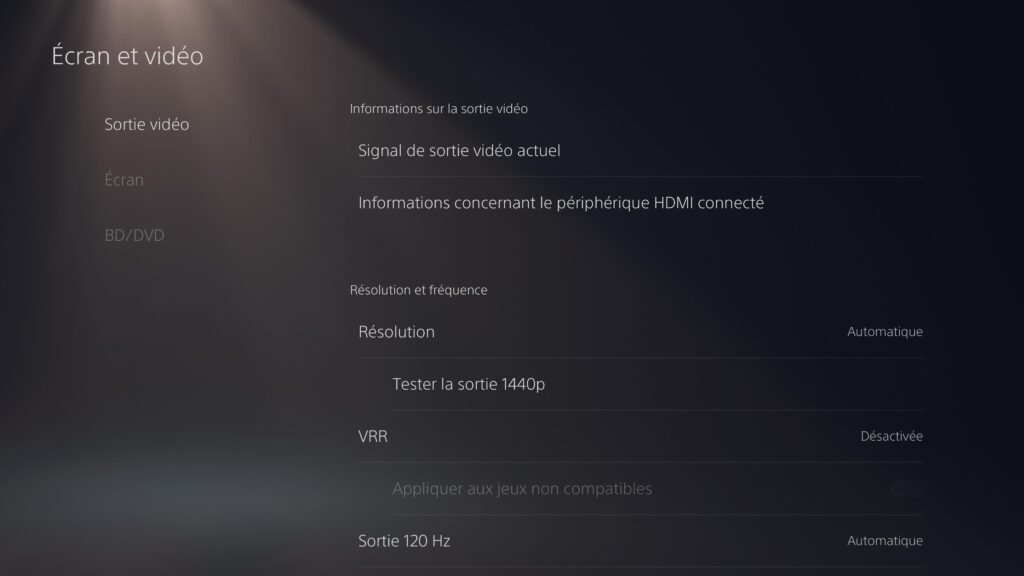 Menu Écran et vidéo de la PS5, onglet Sortie vidéo : signal de sortie actuel, résolution, VRR et sortie 120 Hz